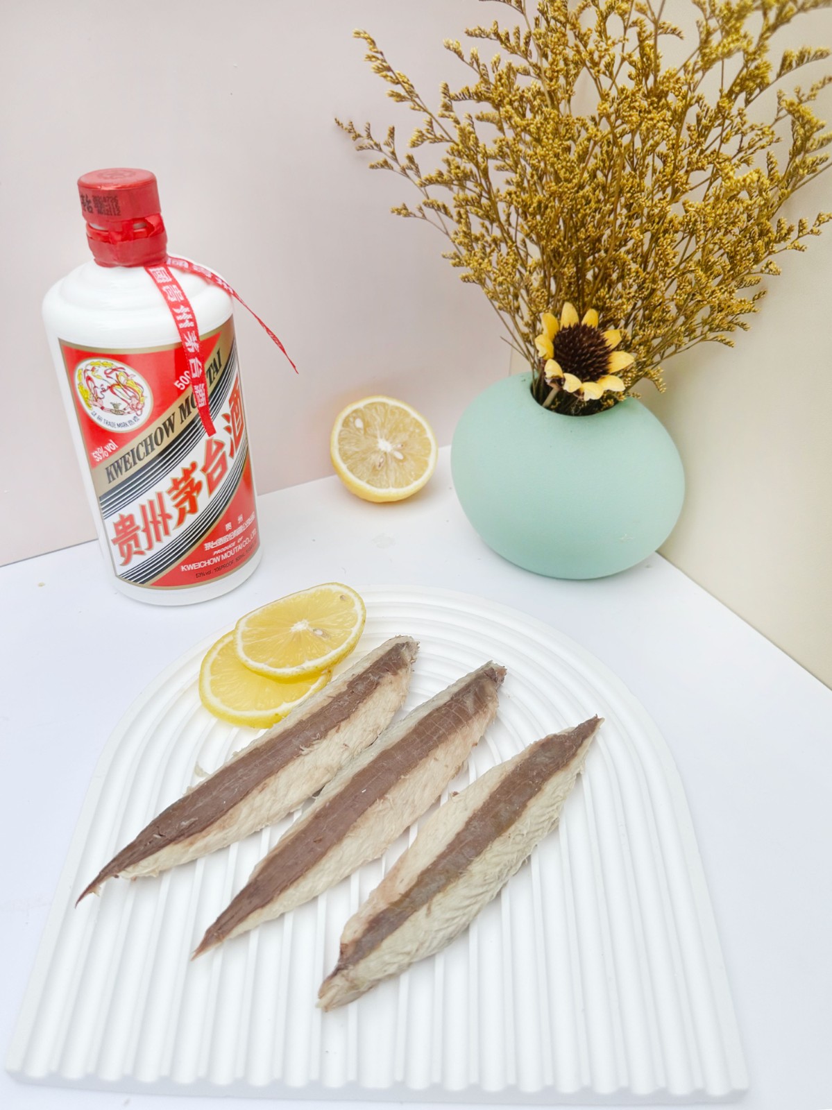 Precooked pacific
mackerel (scomber
scombrus)fillets，
red meat on